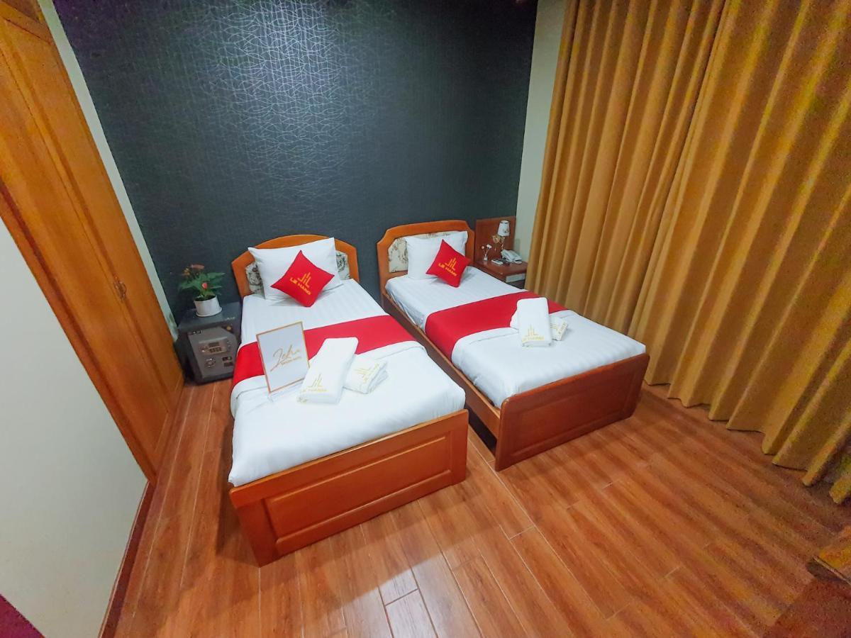 Leha Saigon Hotel Airport Ho Chi Minh City Exterior photo